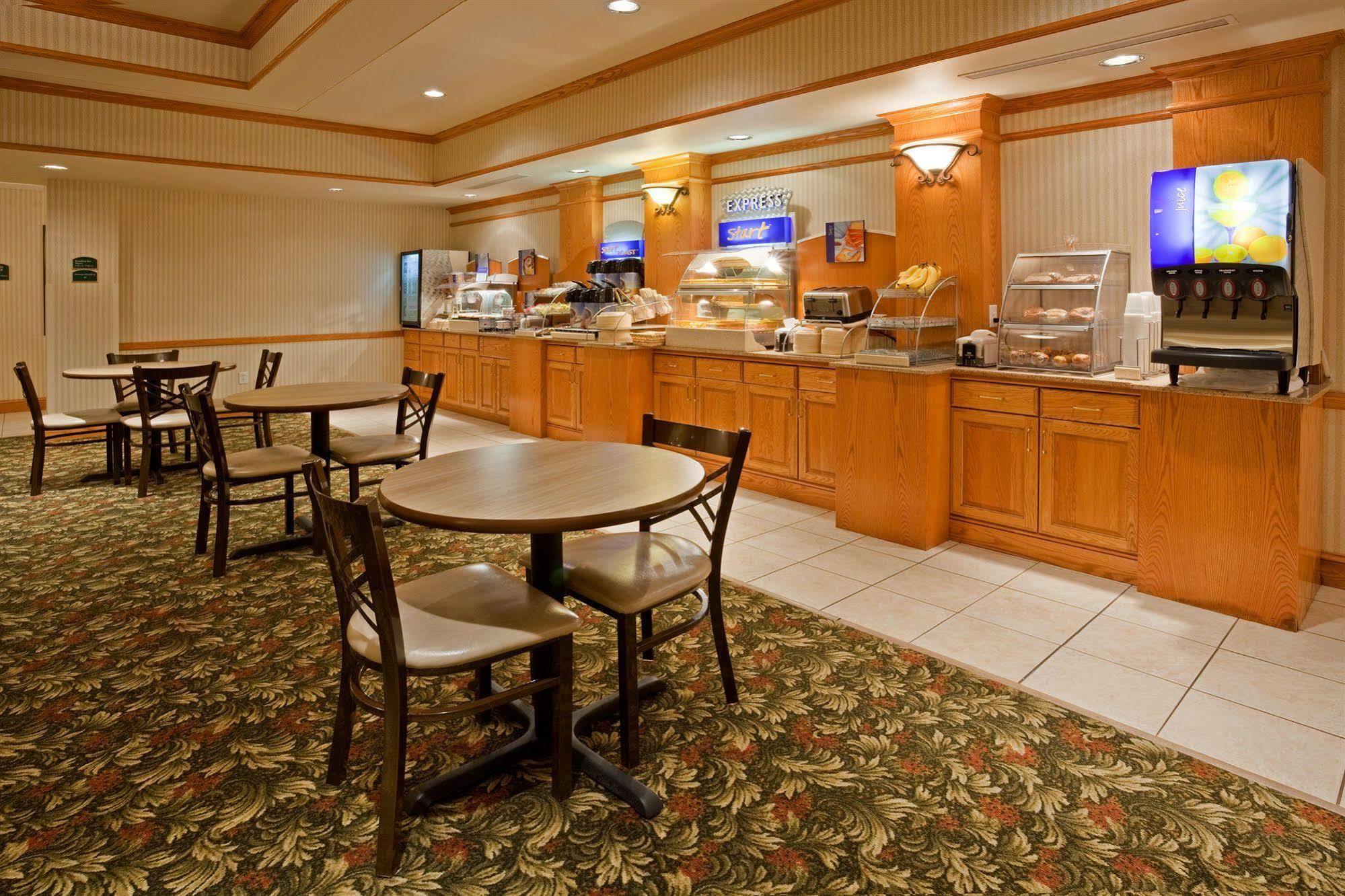 Holiday Inn Express & Suites Yankton By Ihg Restaurant billede